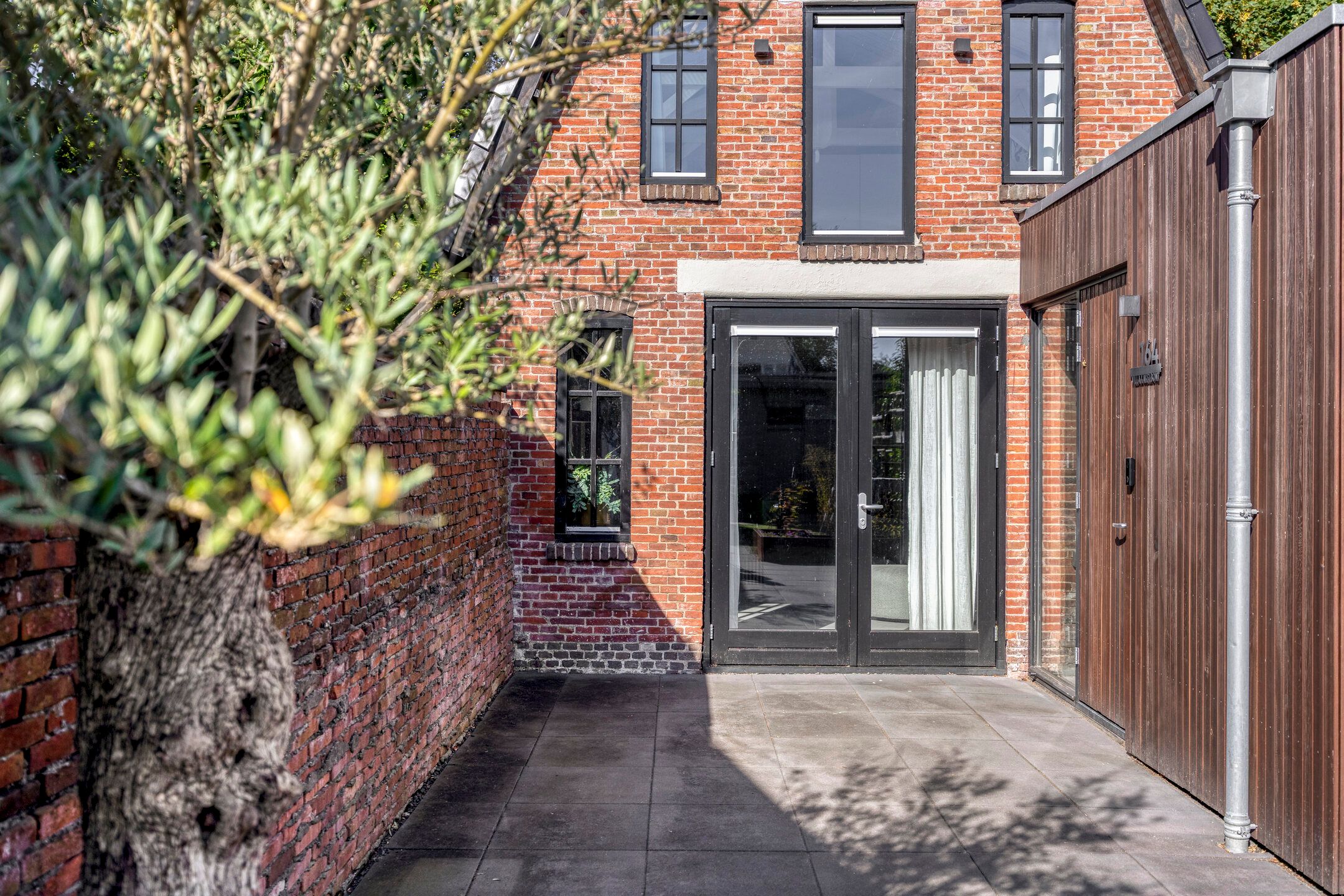 Photo 33 of Slochterstraat 164