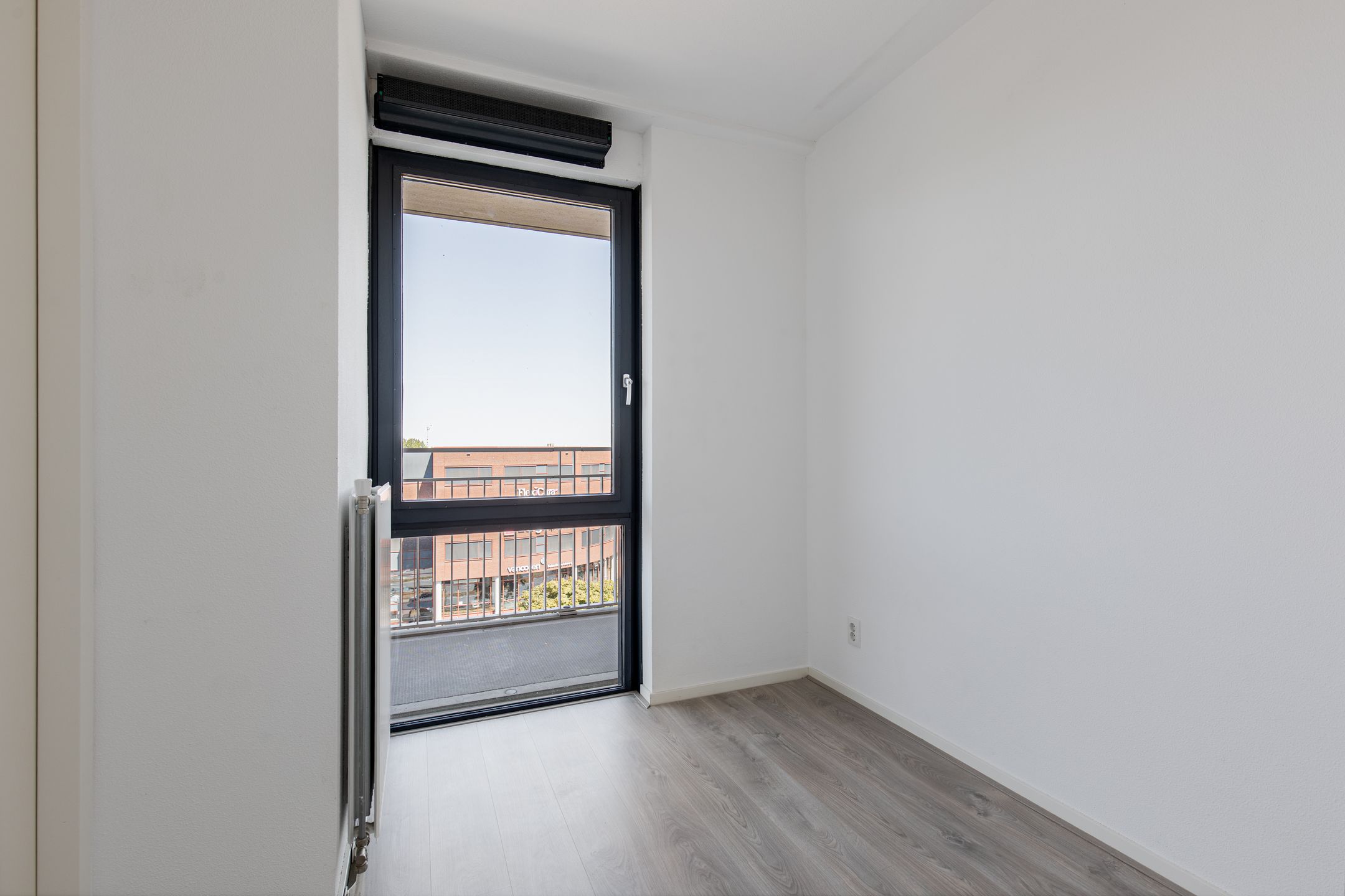 Photo 6 of Pieter van Musschenbroekstraat 93