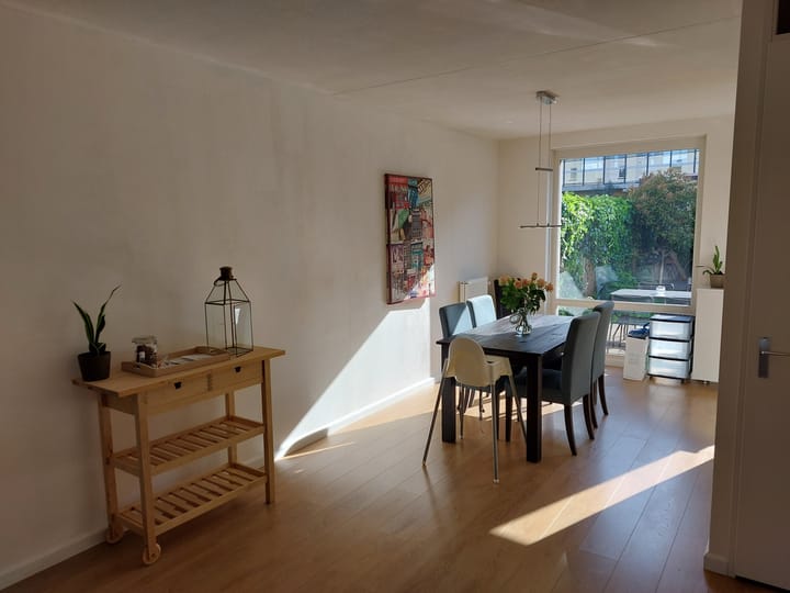 Tussenwoning te huur: Marconistraat 28, Maastricht