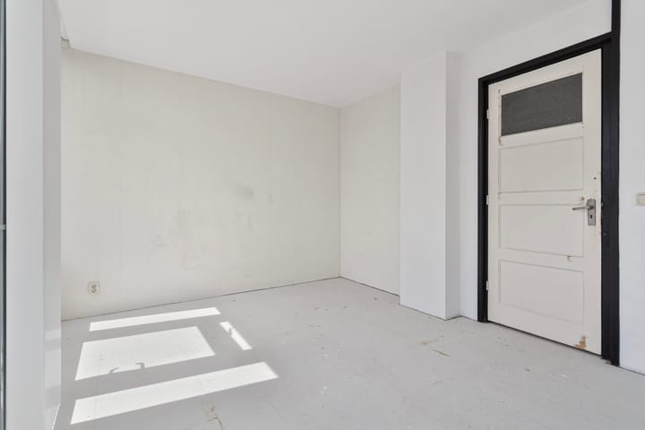 Appartement te koop: Johannes van der Waalsstraat 6-2, Amsterdam