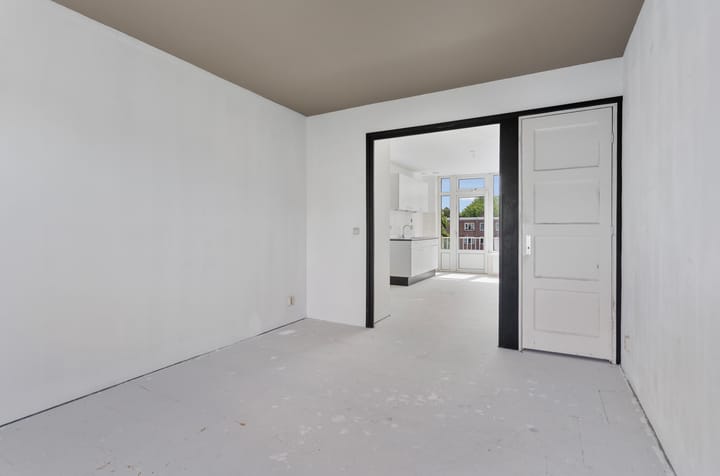 Appartement te koop: Johannes van der Waalsstraat 6-2, Amsterdam