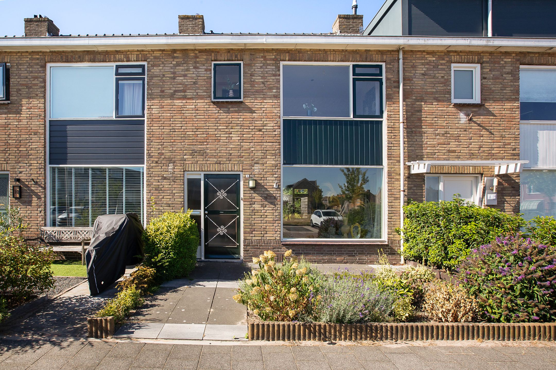 Photo 6 of Tasmanstraat 8