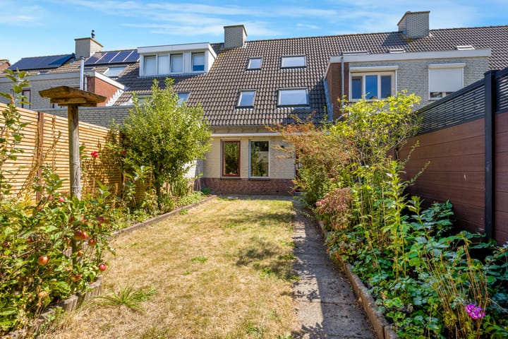 Tussenwoning te koop: Vijverbos 62, Hoofddorp