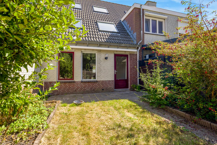 Tussenwoning te koop: Vijverbos 62, Hoofddorp