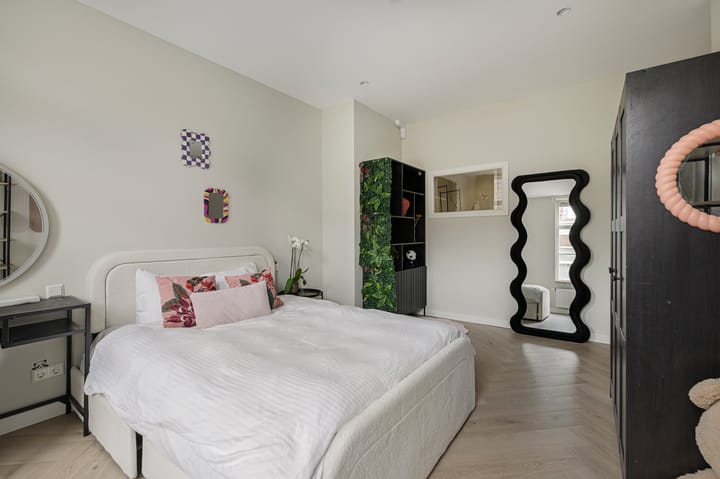 Tussenwoning te koop: Raamsteeg 23, Haarlem