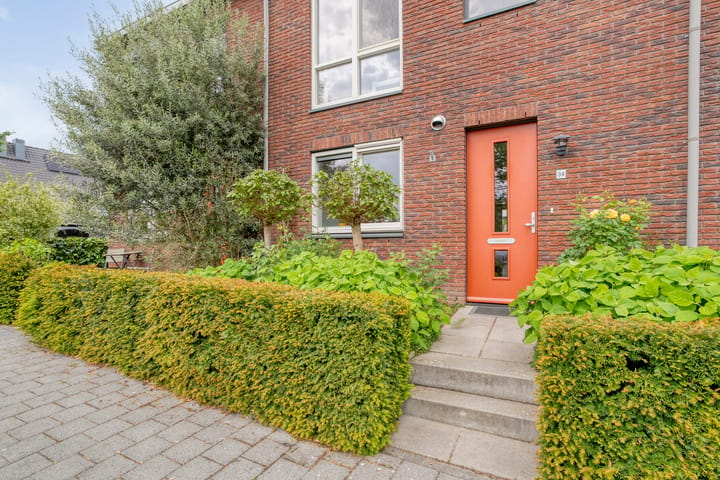 Tussenwoning te koop: Rondeelstraat 34, Zwolle