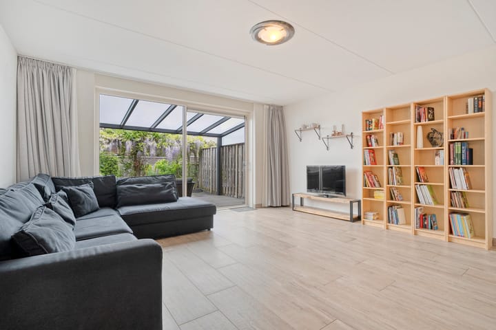 Tussenwoning te koop: Rondeelstraat 34, Zwolle