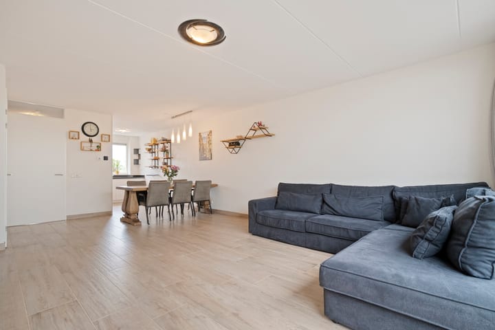 Tussenwoning te koop: Rondeelstraat 34, Zwolle
