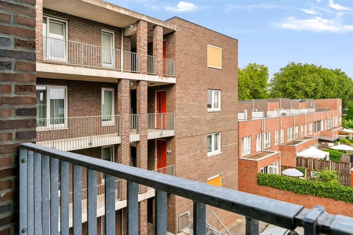 Appartement te koop: Lentemorgen 76, Zevenaar