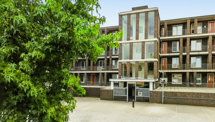 Appartement te koop: Lentemorgen 76, Zevenaar