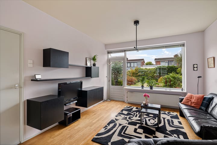 Tussenwoning te koop: Grachtstraat 10, Winsum (Gr)