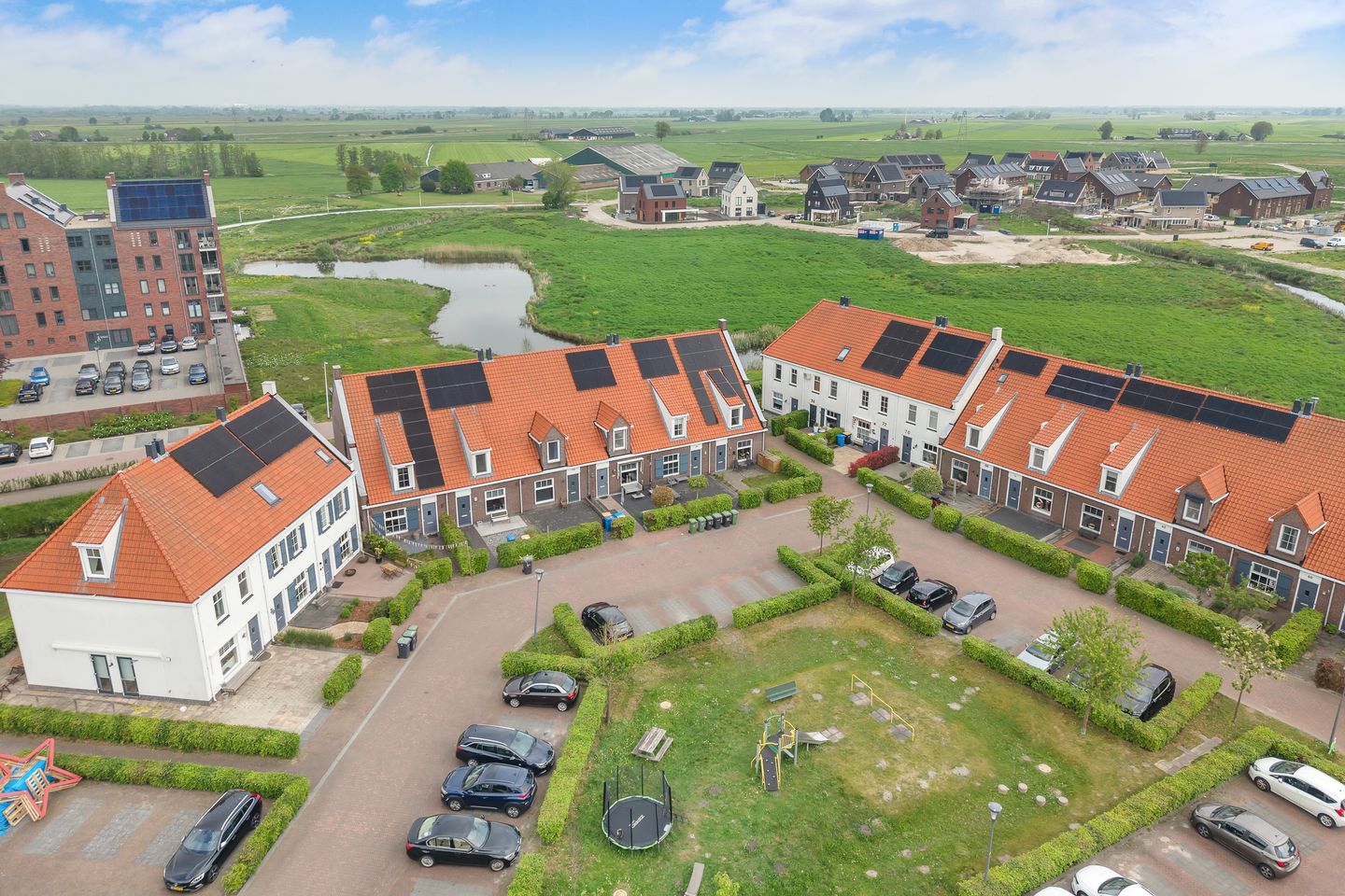 Photo 4 of Drapeniersgilde 121