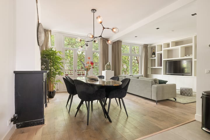 Appartement te koop: van Der Helstplein 4-3, Amsterdam