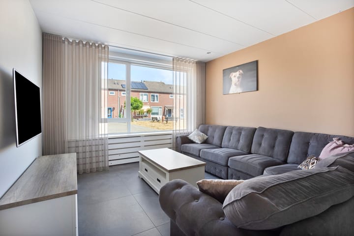 Hoekwoning te koop: Buizerdstraat 17, Mill