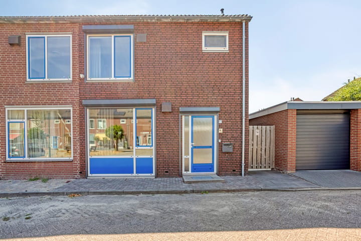 Hoekwoning te koop: Buizerdstraat 17, Mill