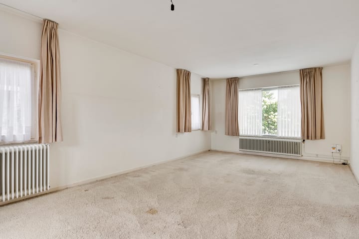 Vrijstaande woning te koop: Eikenstraat 21, Linne