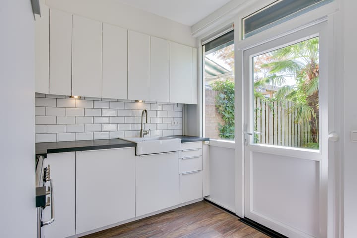 Tussenwoning te koop: de Graaff 64, Werkendam