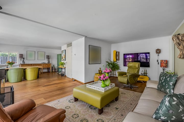 Hoekwoning te koop: Stijn Streuvelshof 28, Almere
