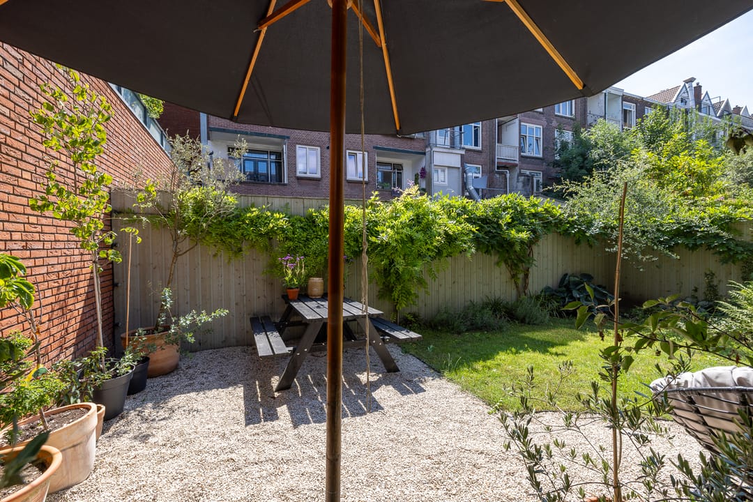 Photo 32 of Catharinastraat 16