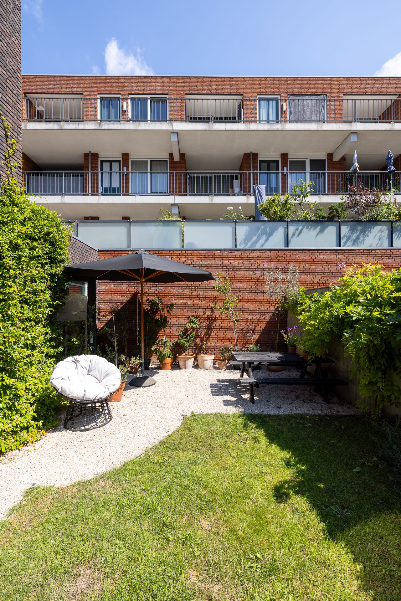 Photo 33 of Catharinastraat 16