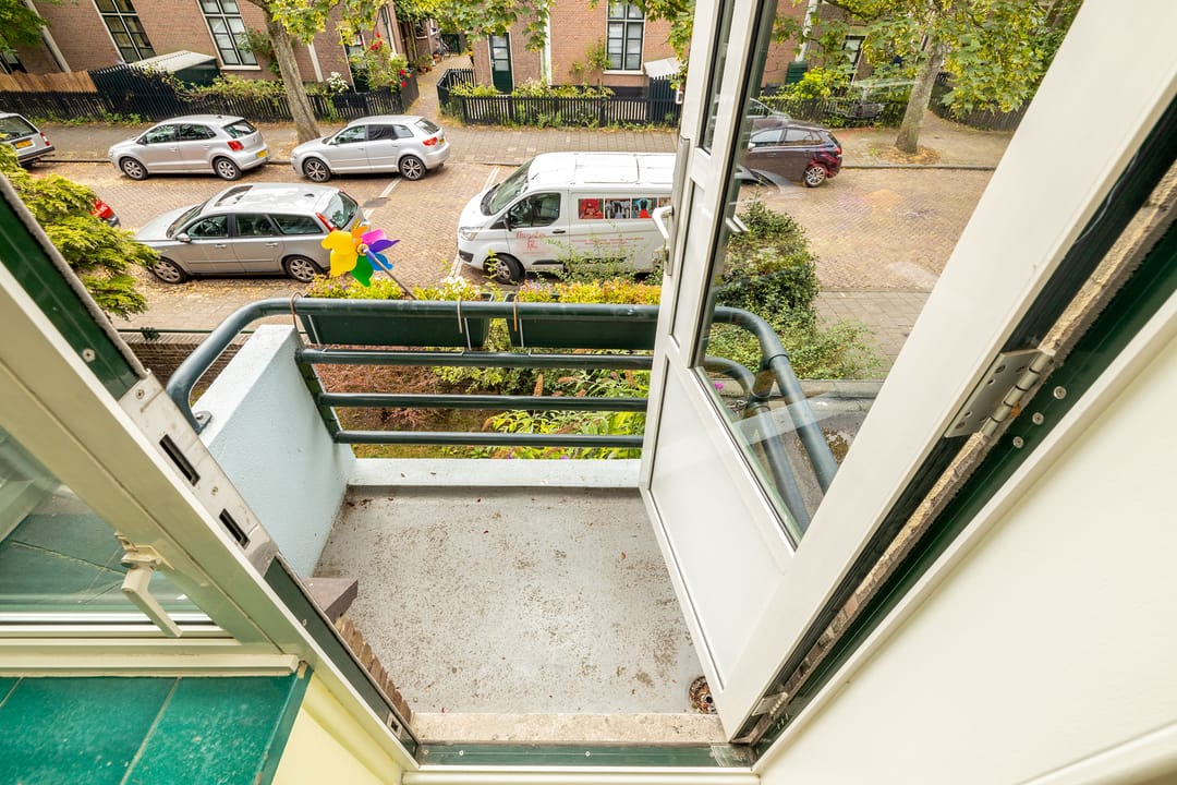 Photo 26 of Van Hogendorpstraat 91
