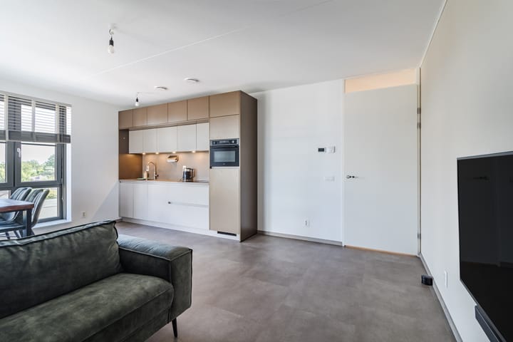 Appartement te koop: Kerkweg-Oost 208, Waddinxveen