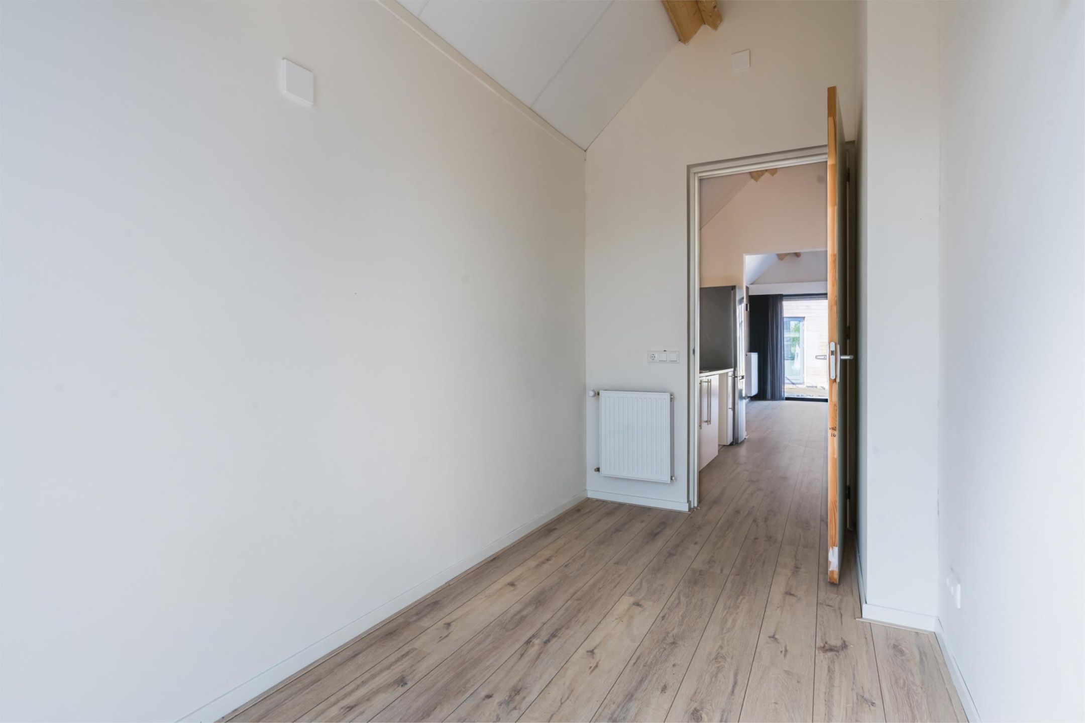 Photo 15 of Weeshuisstraat 29-B