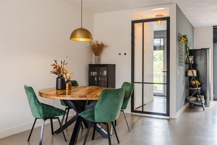Tussenwoning te koop: Oeverzwaluw 18, Goirle