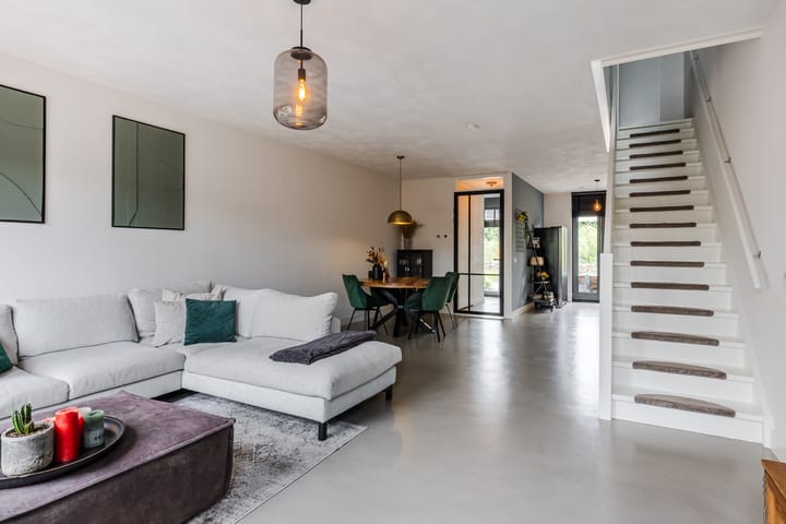Tussenwoning te koop: Oeverzwaluw 18, Goirle