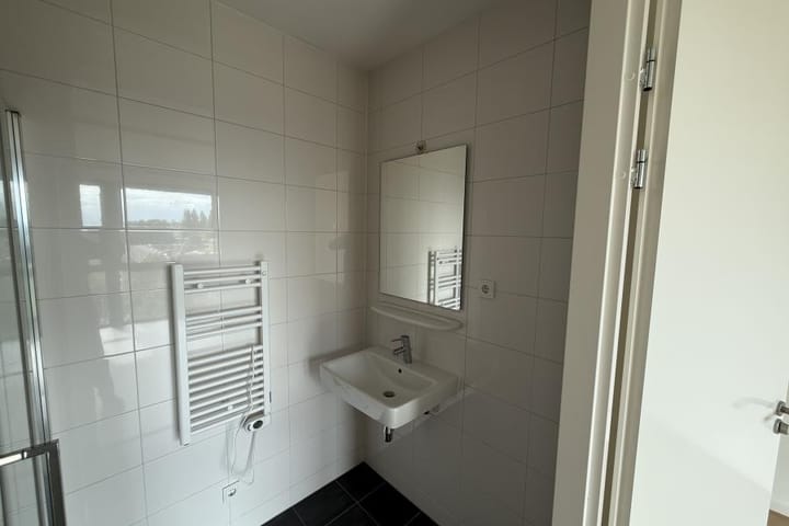 Appartement te huur: Haarlemmerweg 858, Amsterdam
