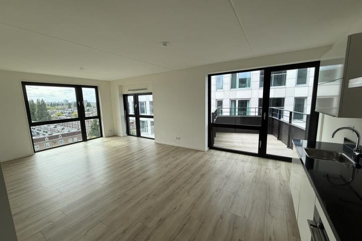 Appartement te huur: Haarlemmerweg 858, Amsterdam