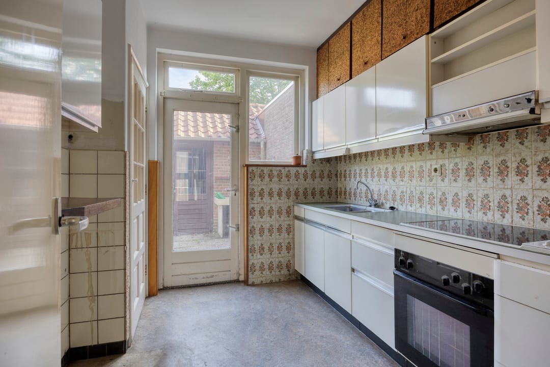 Photo 8 of Ingenhouszstraat 12