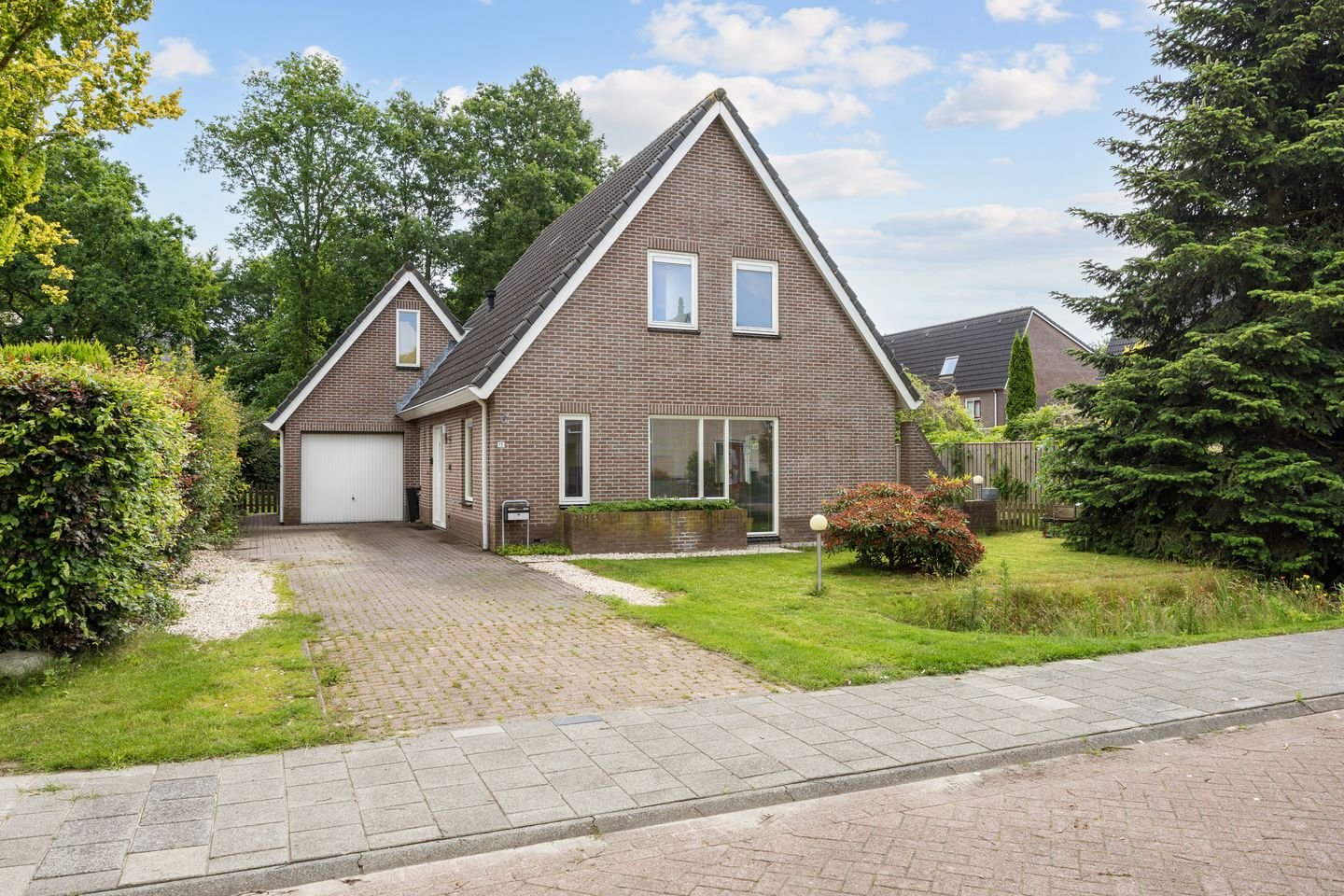 Foto 1 van Uranusstraat 15