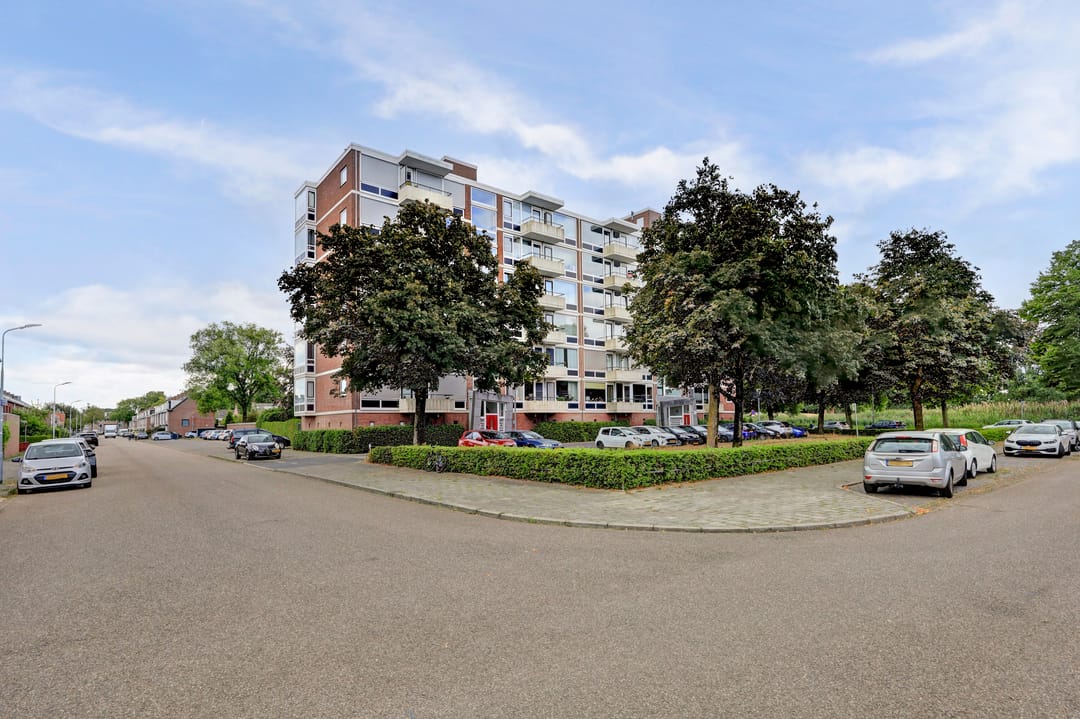 Photo 23 of Lagemorgenlaan 174