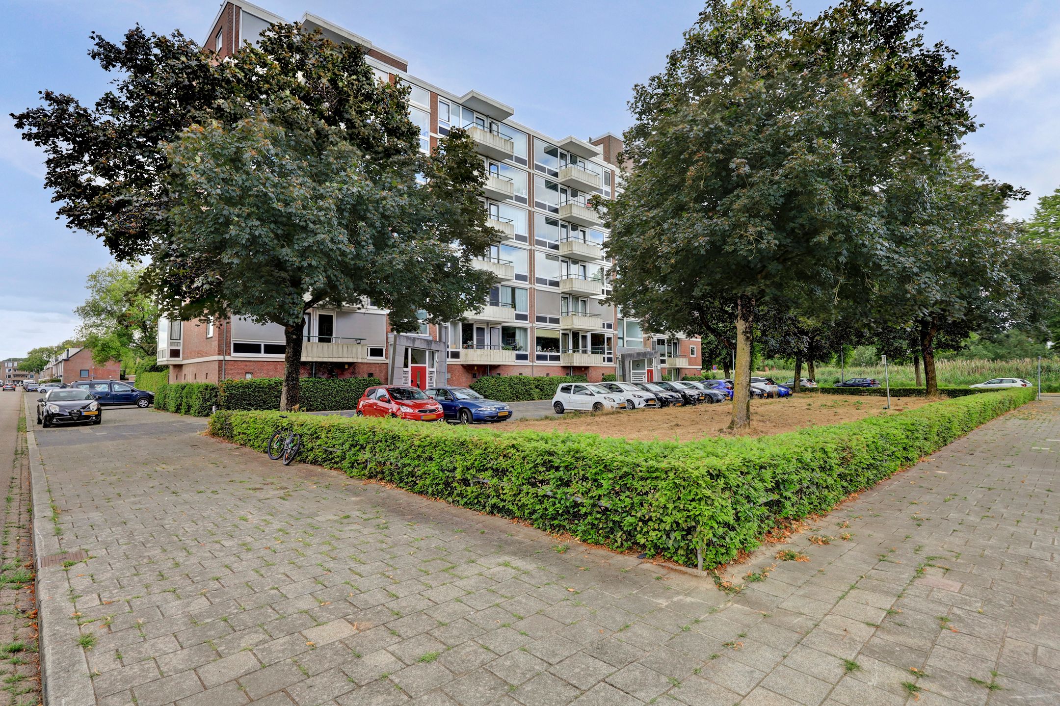 Photo 24 of Lagemorgenlaan 174