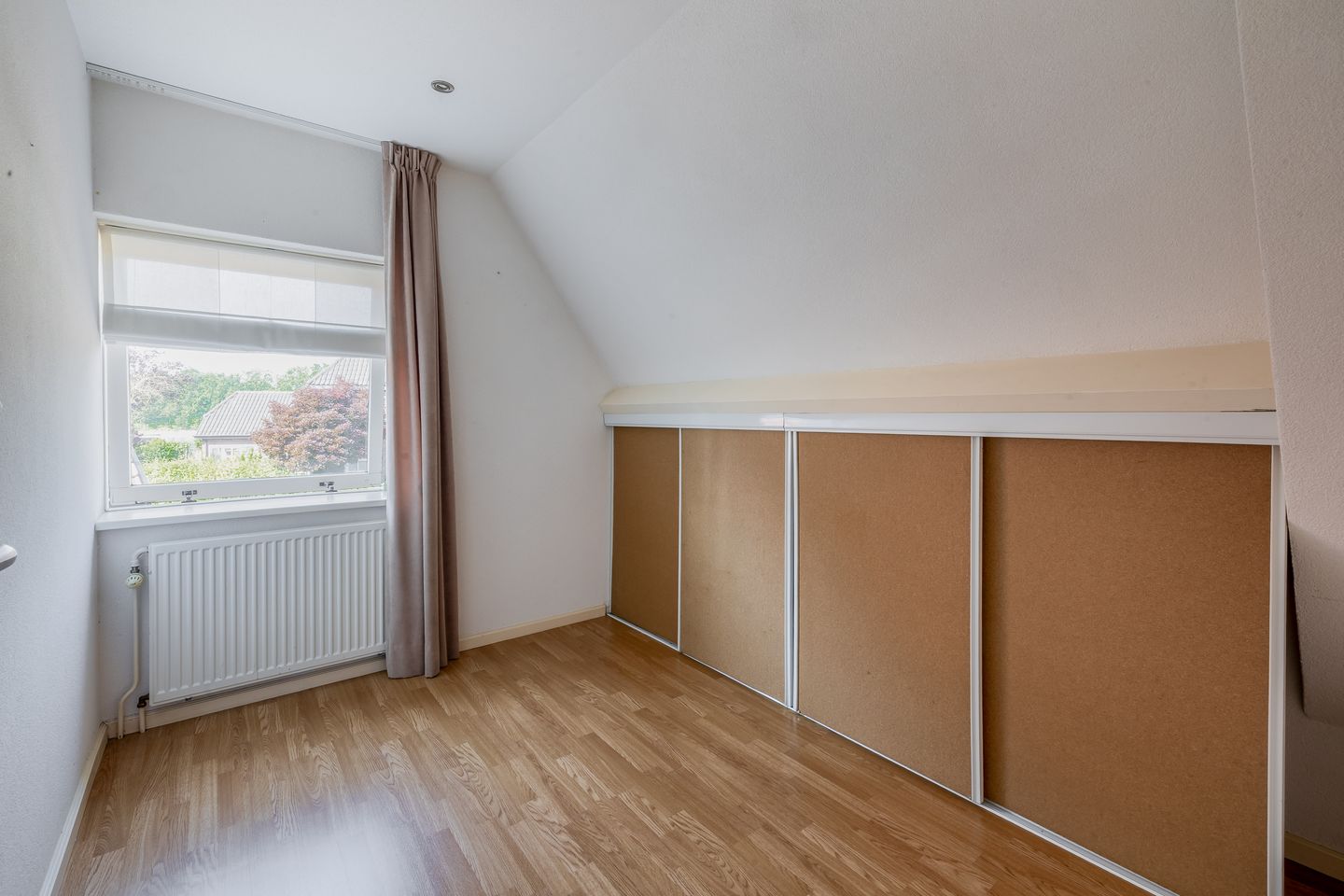 Photo 34 of Heistraat 193