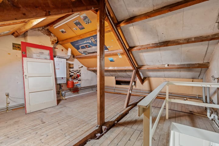 Tussenwoning te koop: Sint Janslaan 147, Bussum