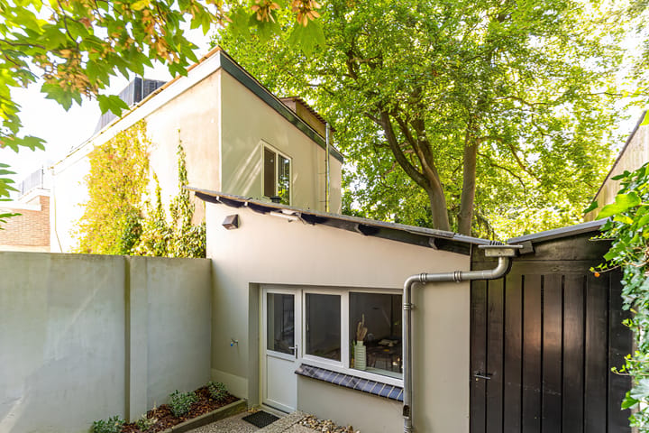 Appartement te koop: Vondellaan 9, Hilversum