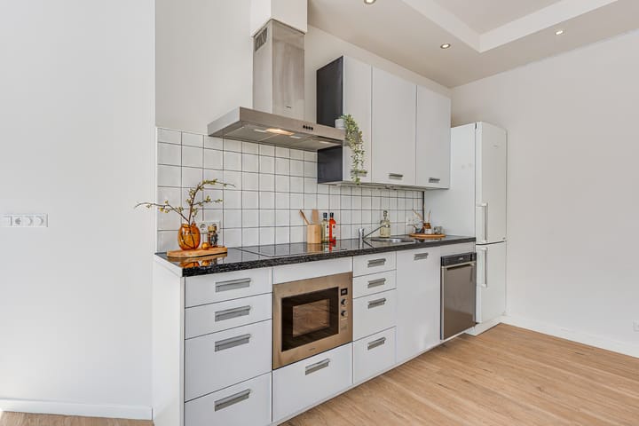 Appartement te koop: Vondellaan 9, Hilversum