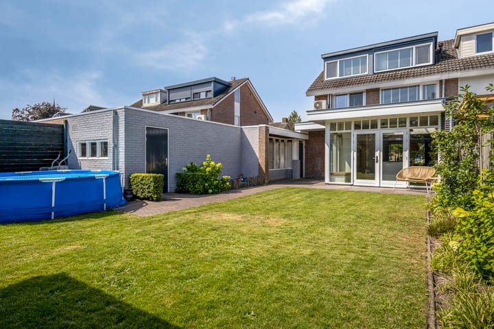Photo 4 of Lupinestraat 36