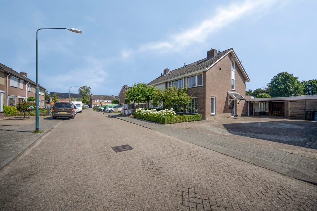 Photo 41 of Lupinestraat 36