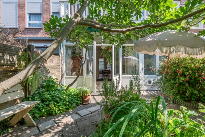Tussenwoning te koop: Aelbertsbergstraat 16, Haarlem