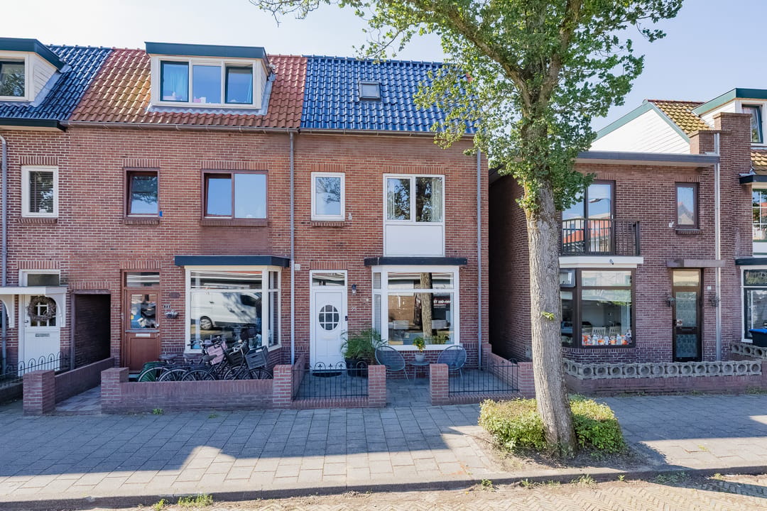 Photo 2 of Ruysdaelstraat 25
