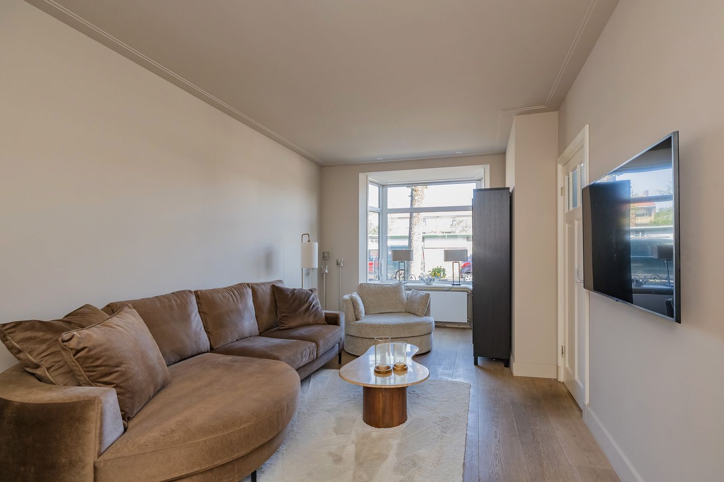 Photo 10 of Ruysdaelstraat 25