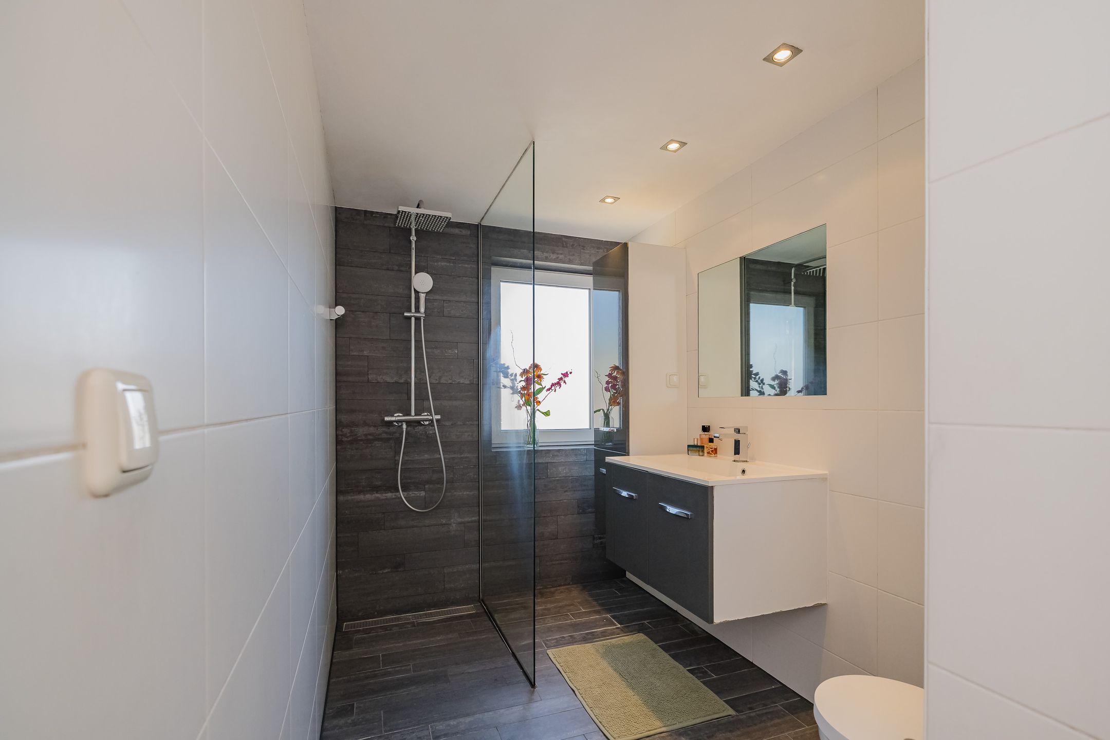 Photo 6 of Ruysdaelstraat 25