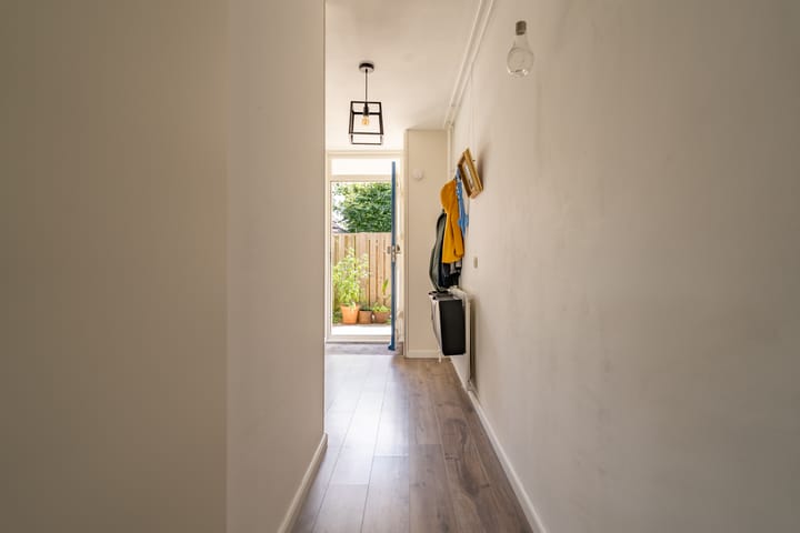 Appartement te koop: Eek 48, Huizen