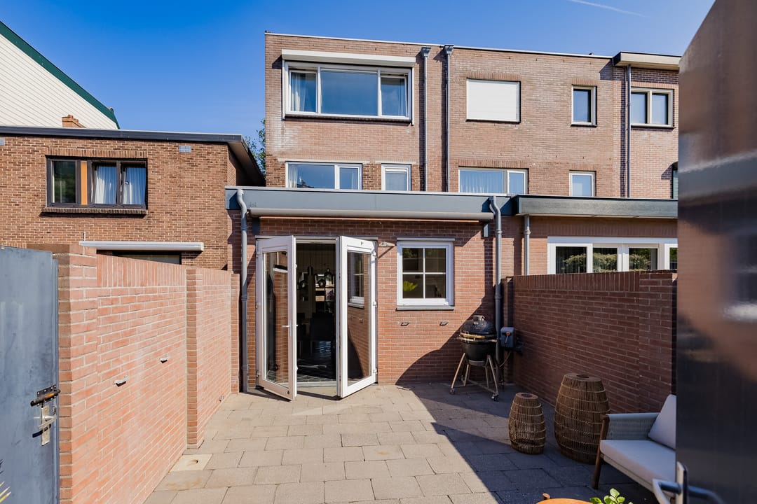 Photo 23 of Ruysdaelstraat 25