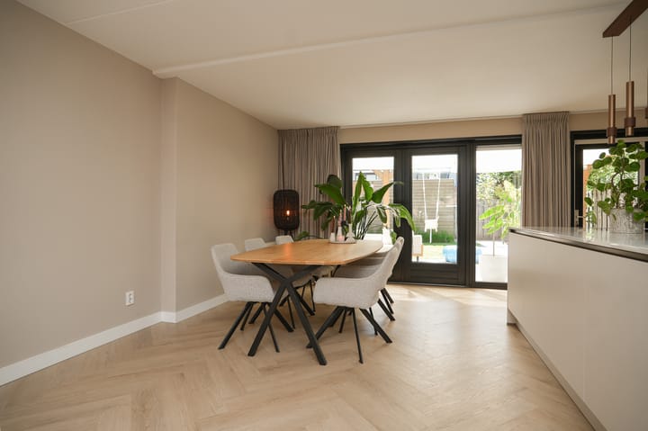 Tussenwoning te koop: Mariahof 21, Druten