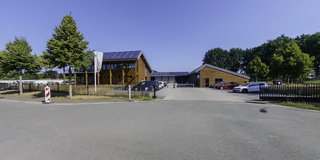 View 360° photos