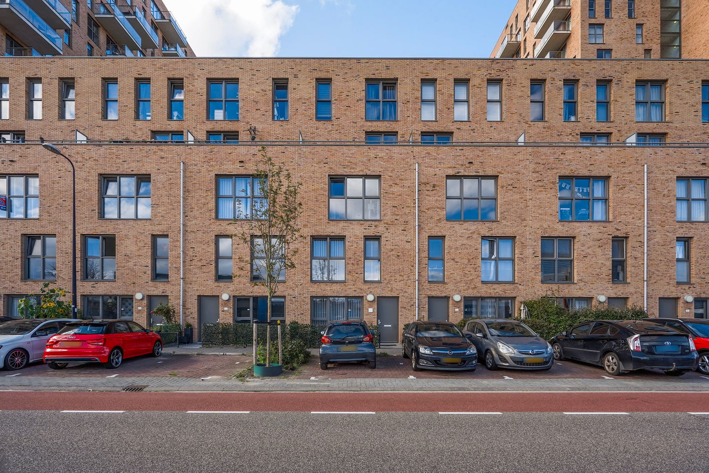Photo 34 of Treubstraat 10-F027